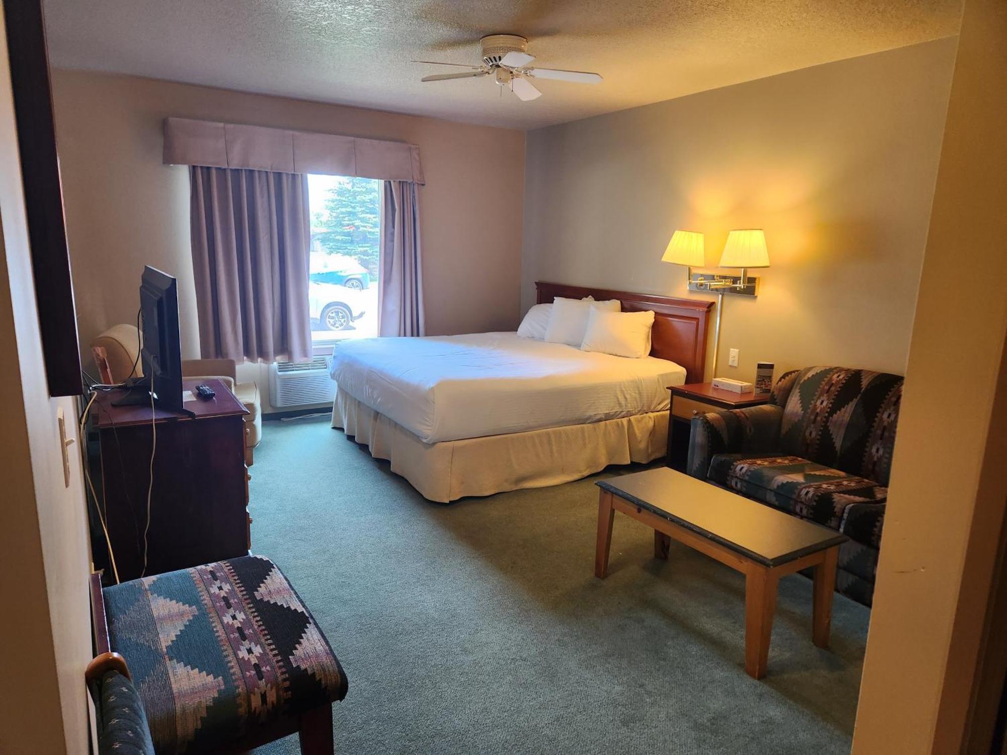 Waterton Lakes Lodge Resort מראה חיצוני תמונה